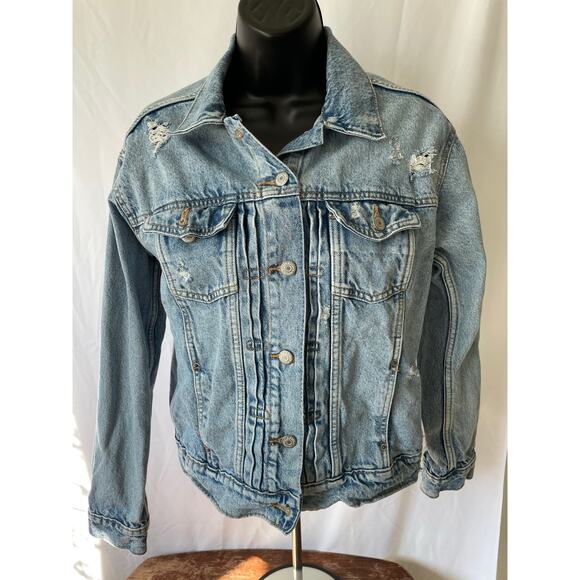 Old Navy Light Wash Distressed Denim Jacket Women’s S - Picture 1 of 8